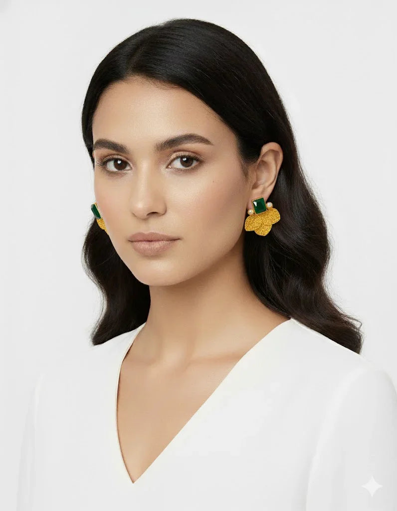 Leaf Toos Pair |Studs | Earing | Zebaish Wigs and Extensions